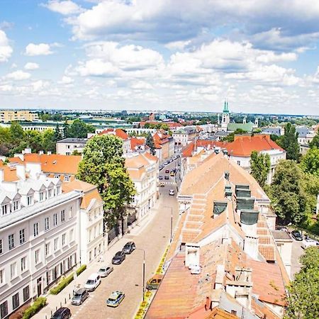 Central Apartment With Balcony And Views, Old Town, Metro Varsovie Extérieur photo